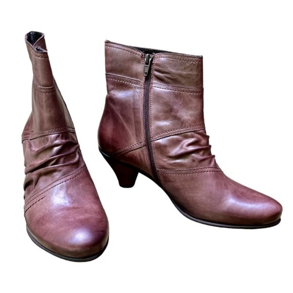 ★ NEW!! ITALIAN LEATHER FIDJI ANKLE BOOTS - MADE IN PORTUGAL - 40 EU/9.5 M US - Picture 2 of 9